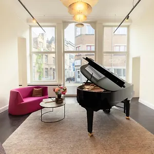 The Piano - Kwaadham52 , Gante Bélgica